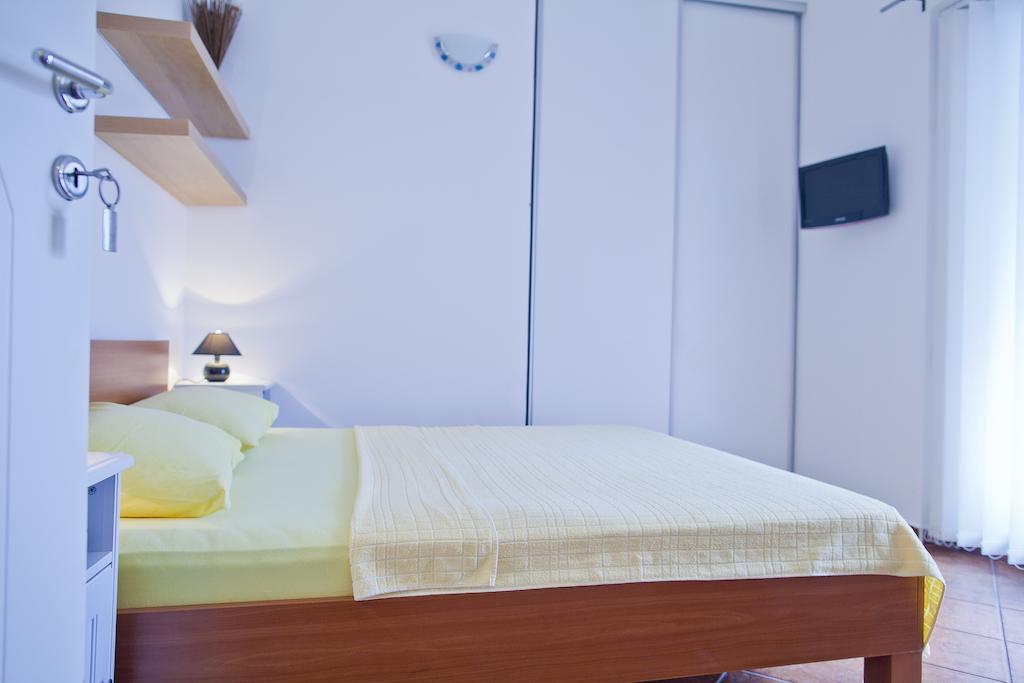 Apartments Mandarina Garden Petrovac Room photo